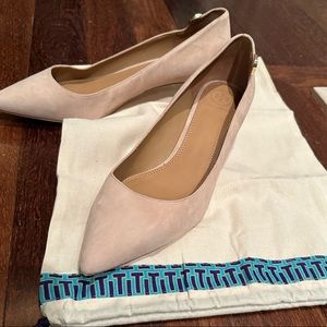 Tory Burch Elizabeth 40MM pump royal suede